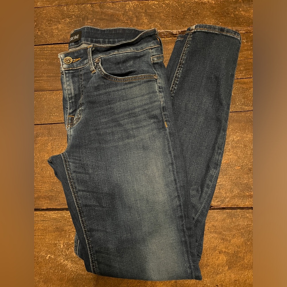 Strom Skinny Jeans